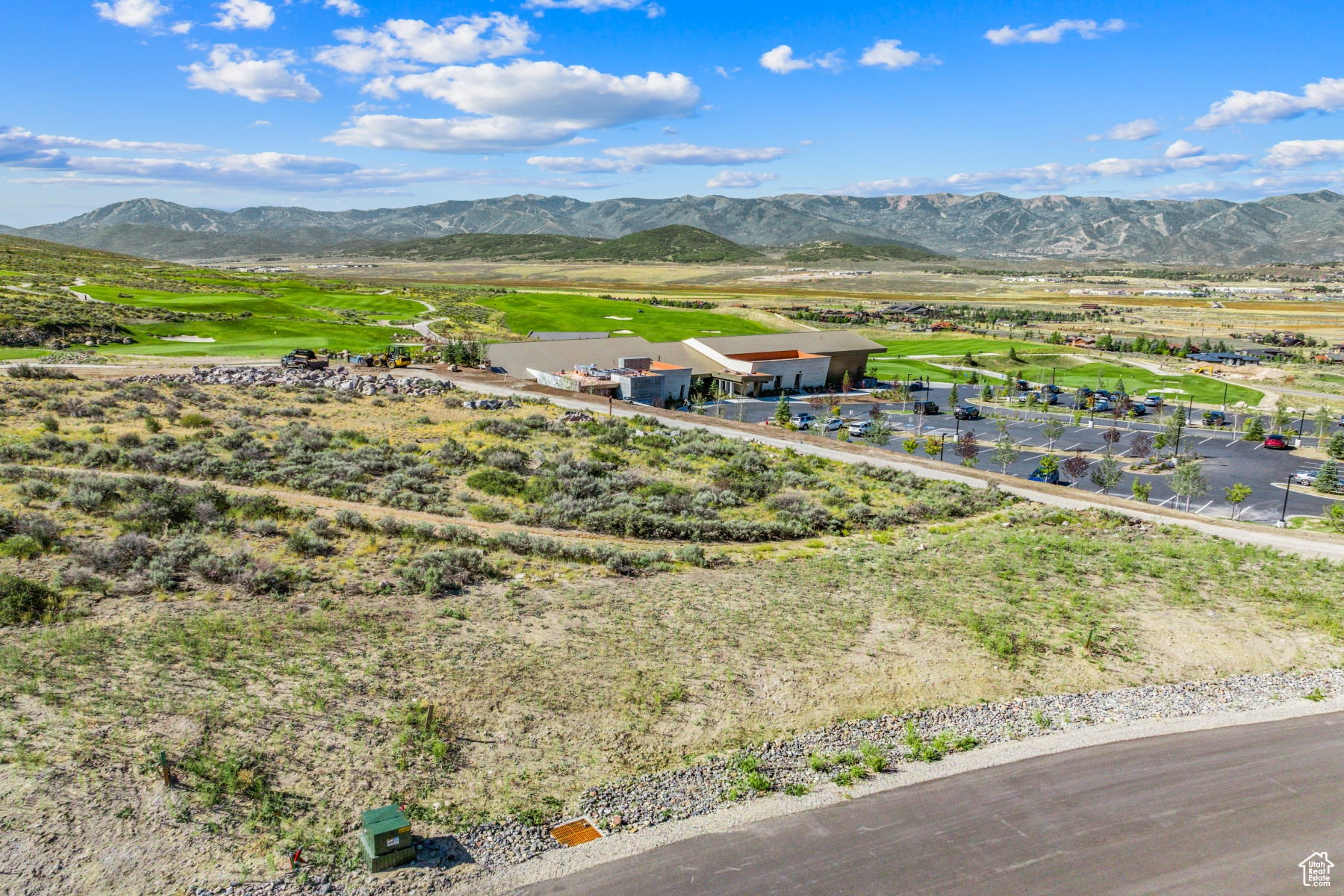 PROMONTORY SAGE HILLS ESTATES - Residential