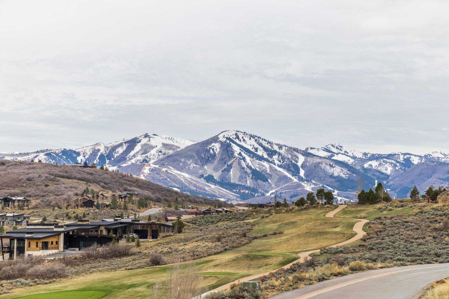 TUHAYE - Residential