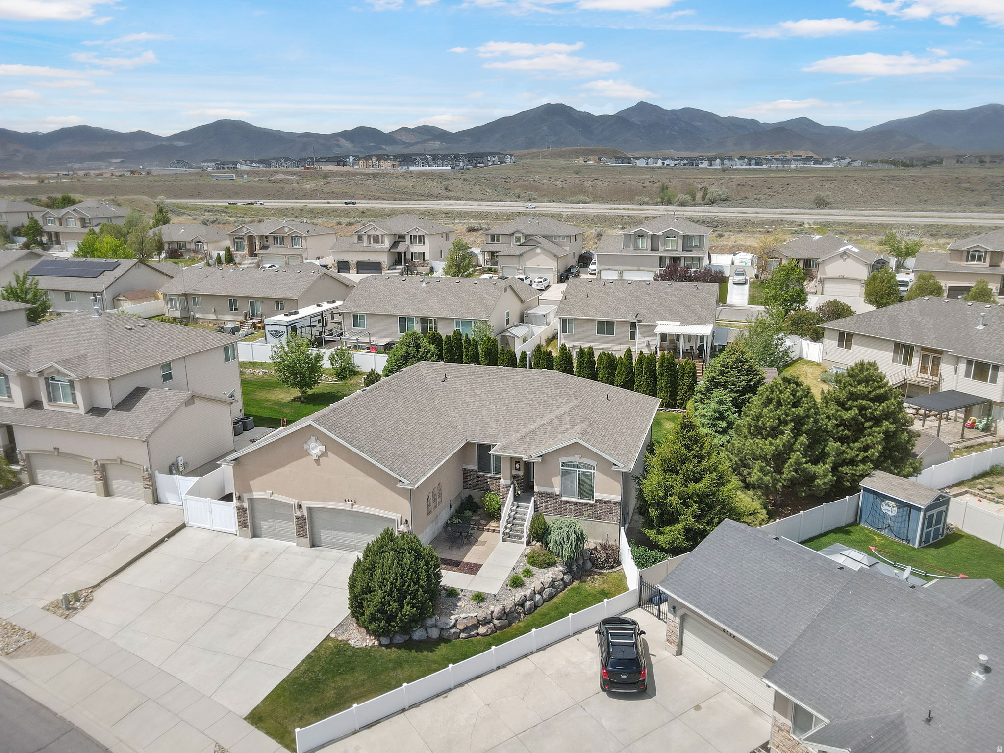 HIGHLAND - Residential