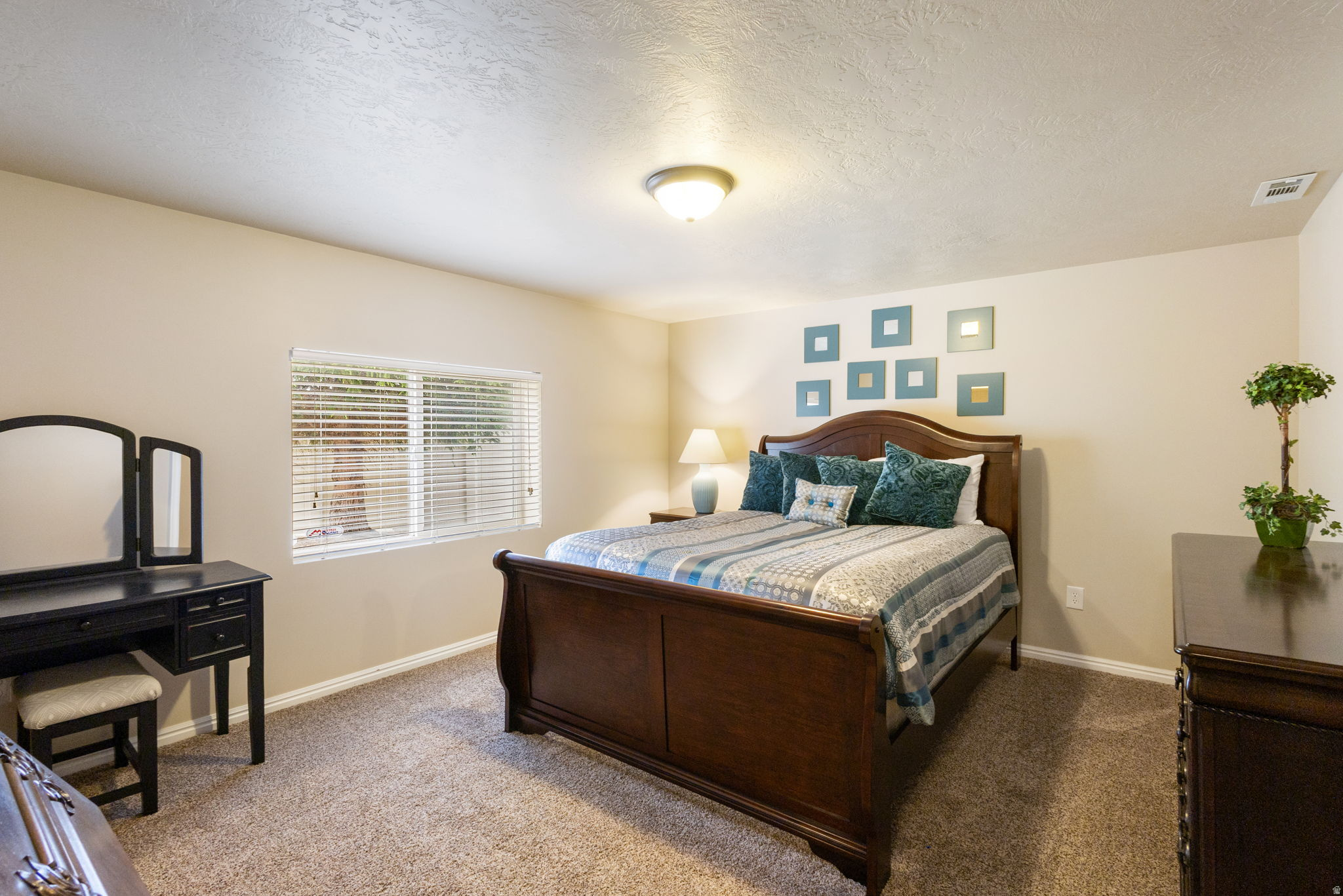 HIGHLAND - Residential