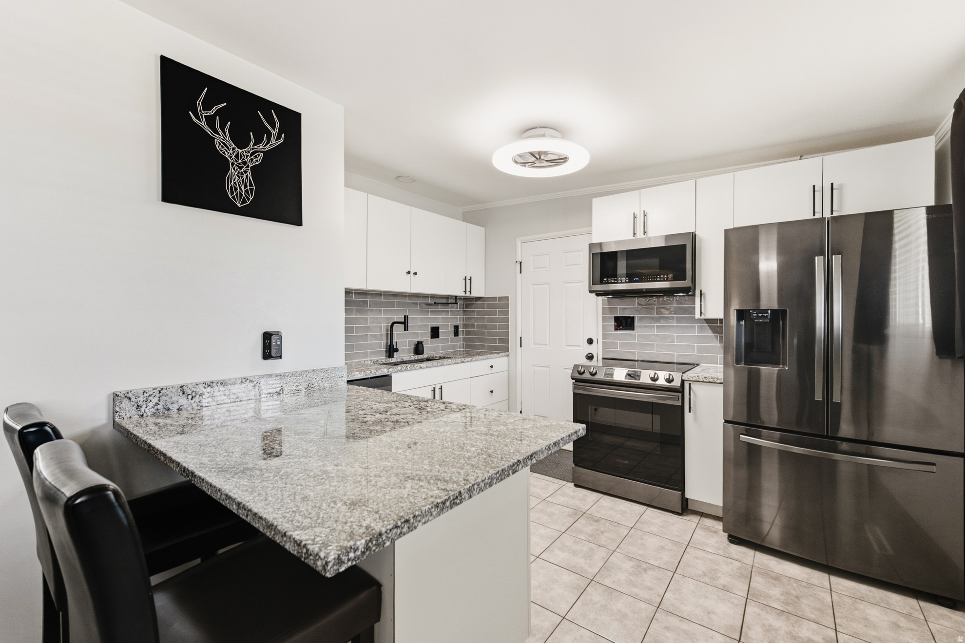 WHITE CITY NO 6 - Residential