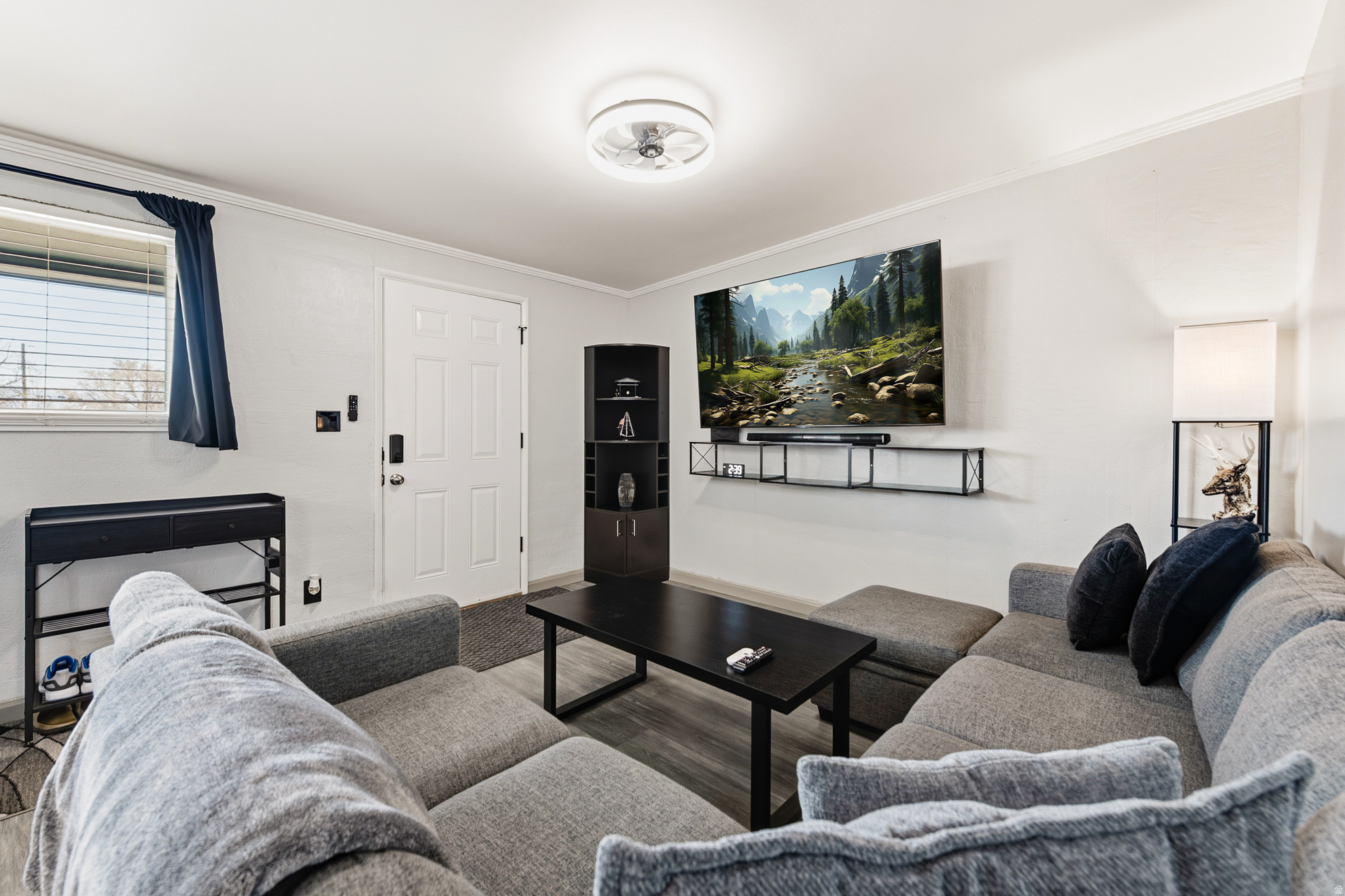 WHITE CITY NO 6 - Residential