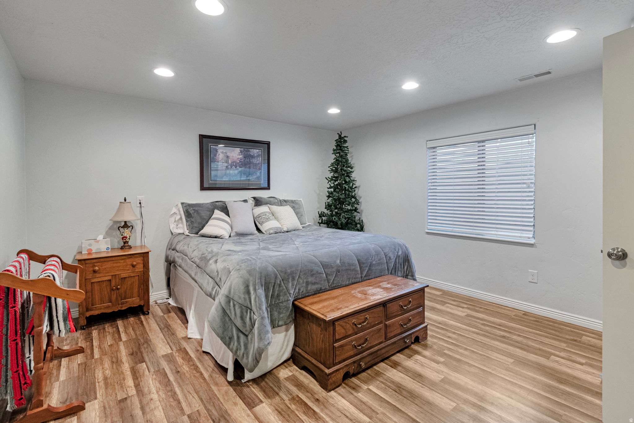 MAPLE MT TOWNHOUSES - Residential