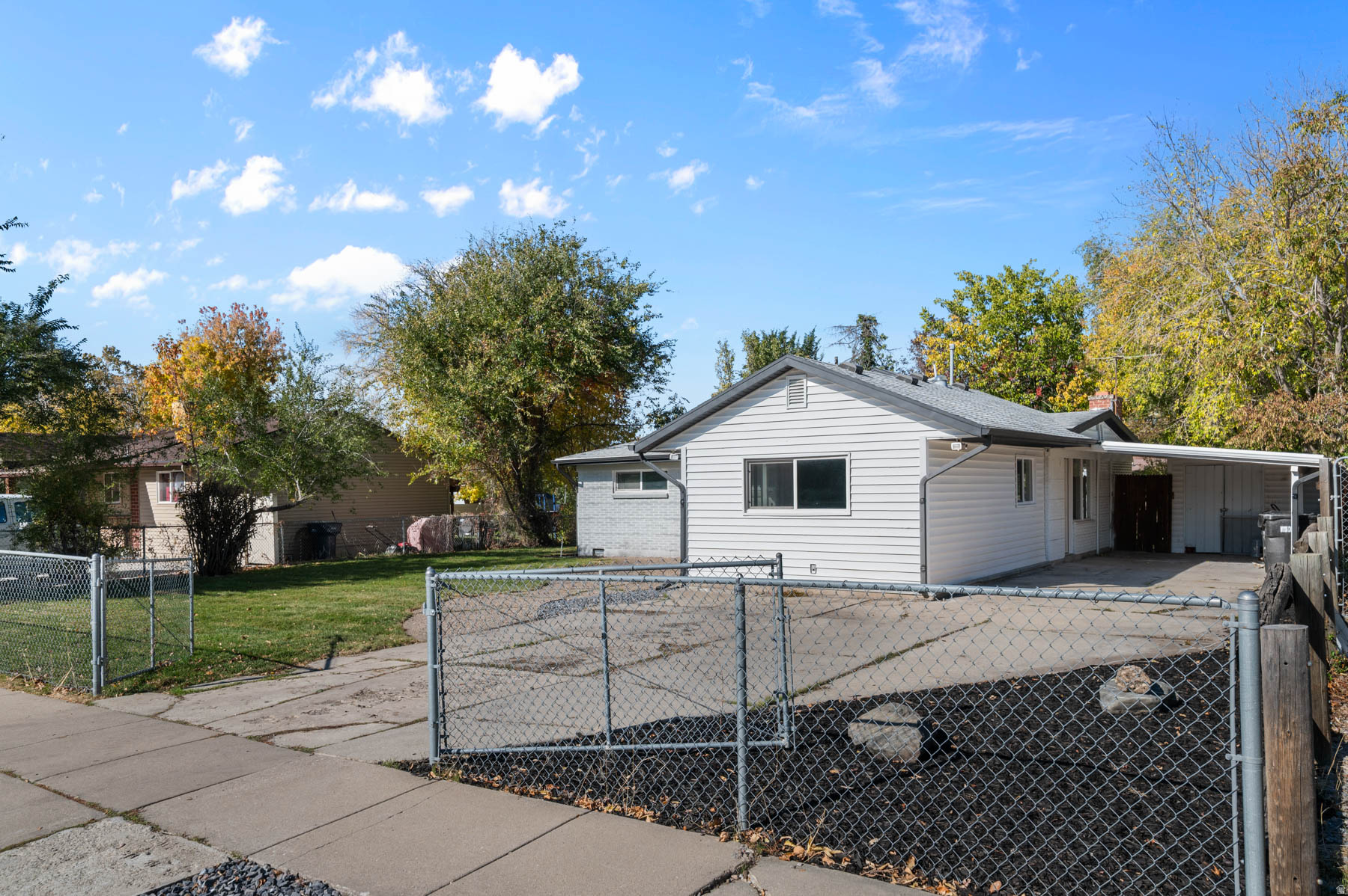 RUFFLIN CIRCLE NO. 2 - Residential