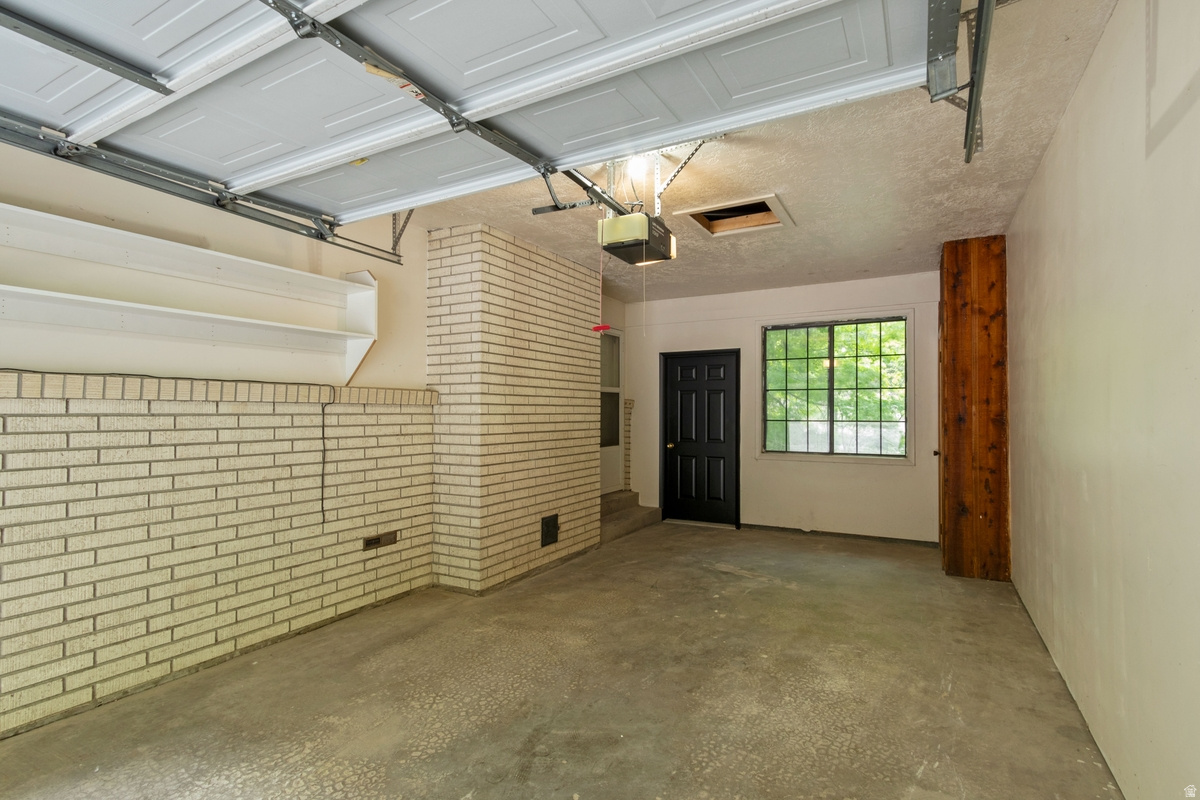 COBBLES - Residential Income