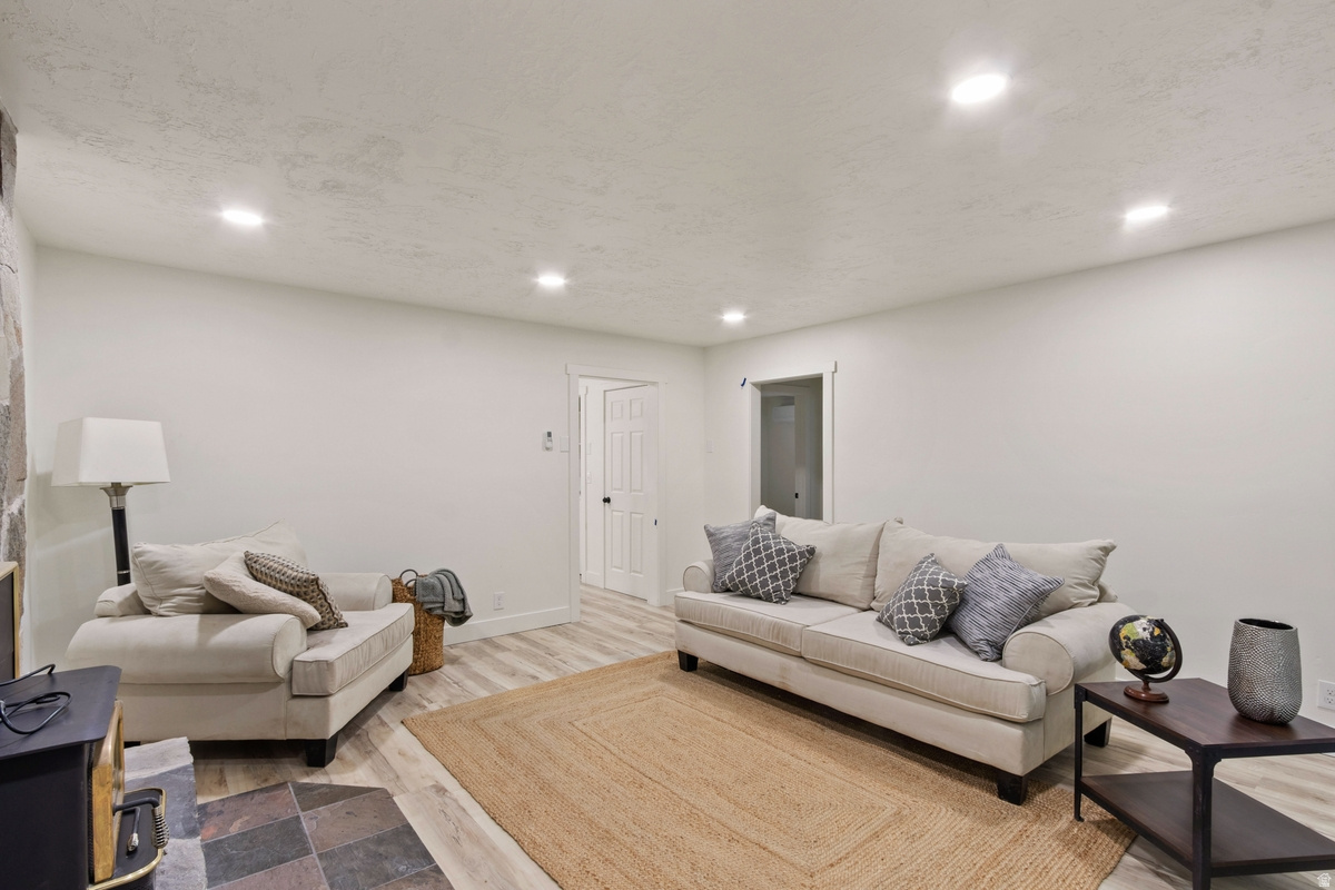 COBBLES - Residential Income