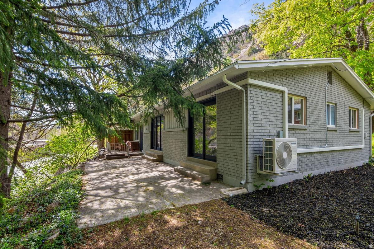 COBBLES - Residential Income