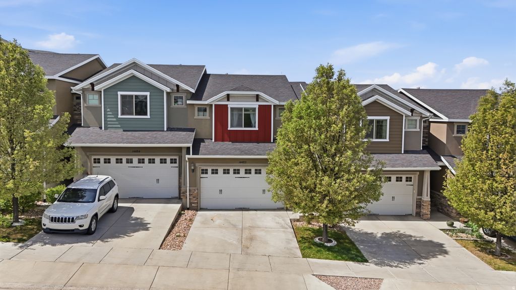 Photo of 14482 S EDGEMERE DR, Herriman, UT 84096 (MLS # 2150238)
