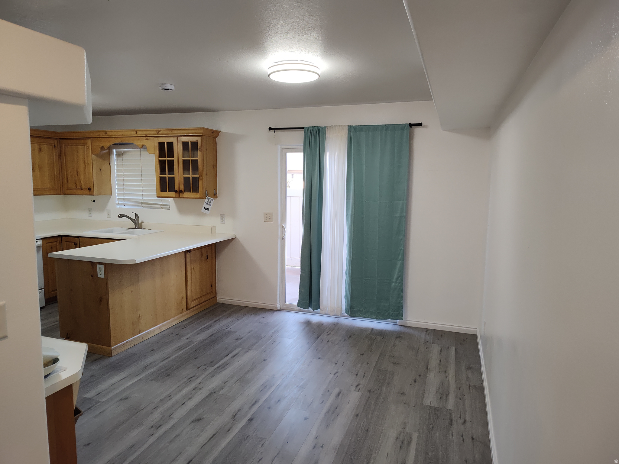 LEXINGTON HILLS - Residential