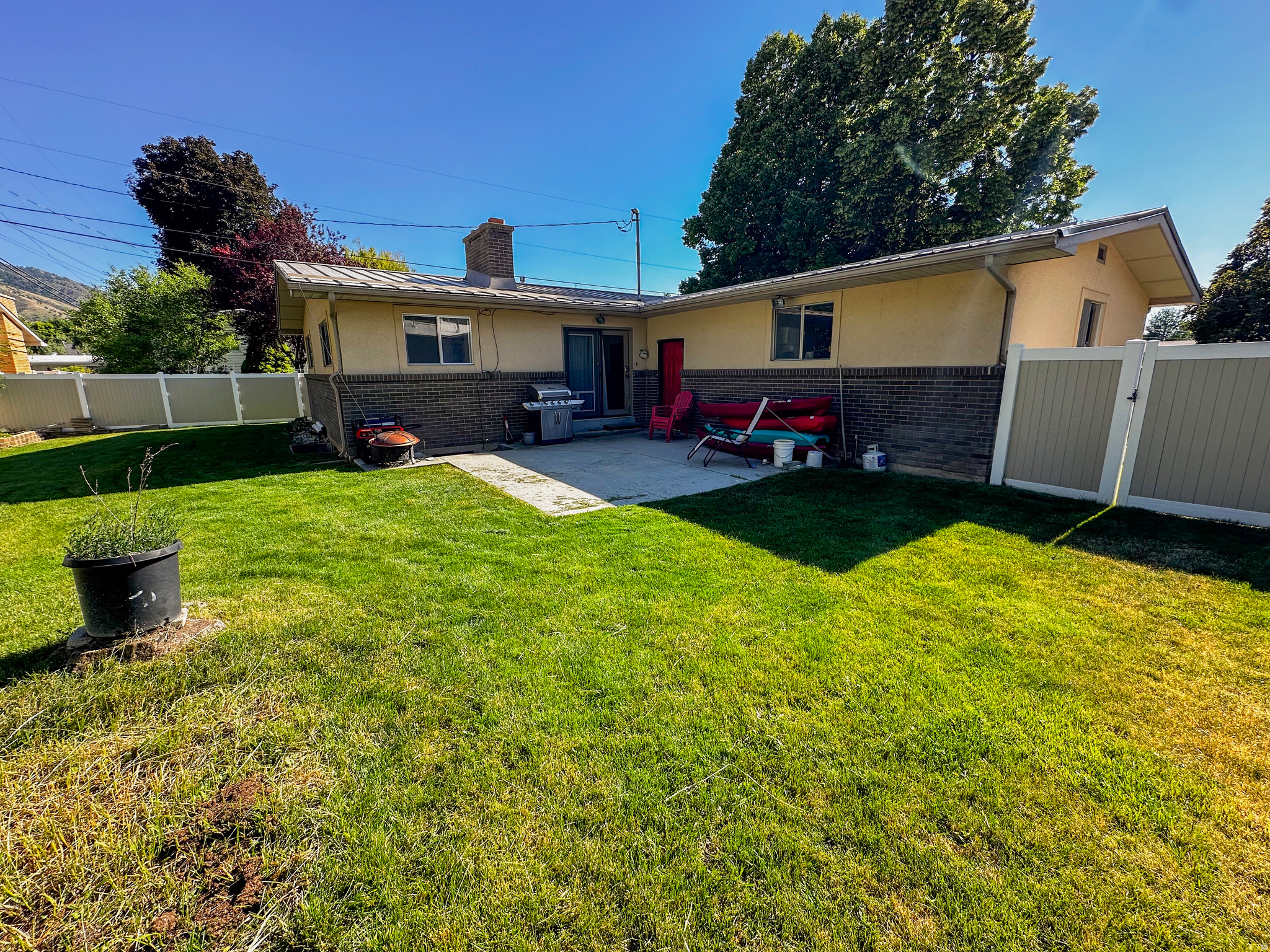 GOLF COURSE SUBD - Residential