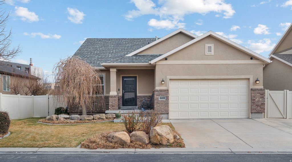Photo of 3123 W WILD FLOWER LN, Lehi, UT 84048 (MLS # 2140765)