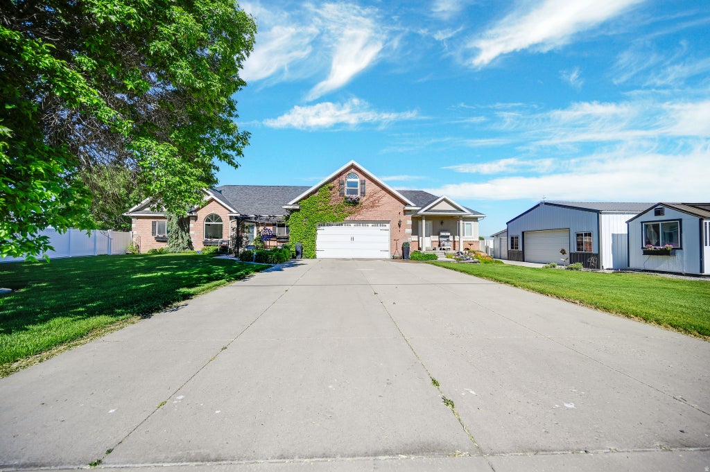 Photo of 853 N 800 W, Lewiston, UT 84320 (MLS # 2163430)
