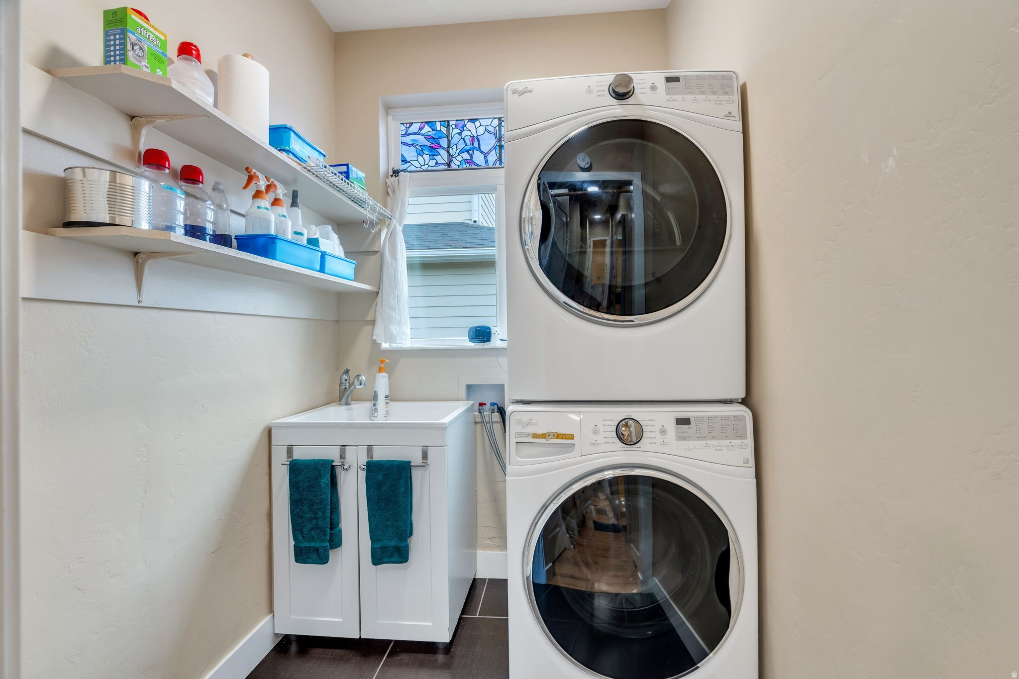 DAYBREAK - Residential