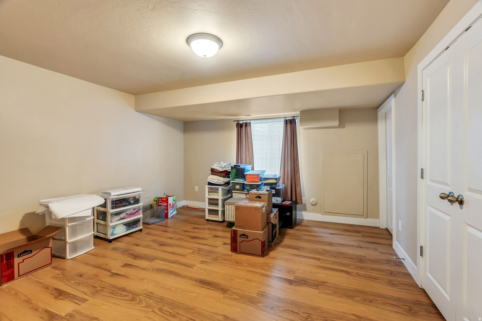 DAYBREAK - Residential