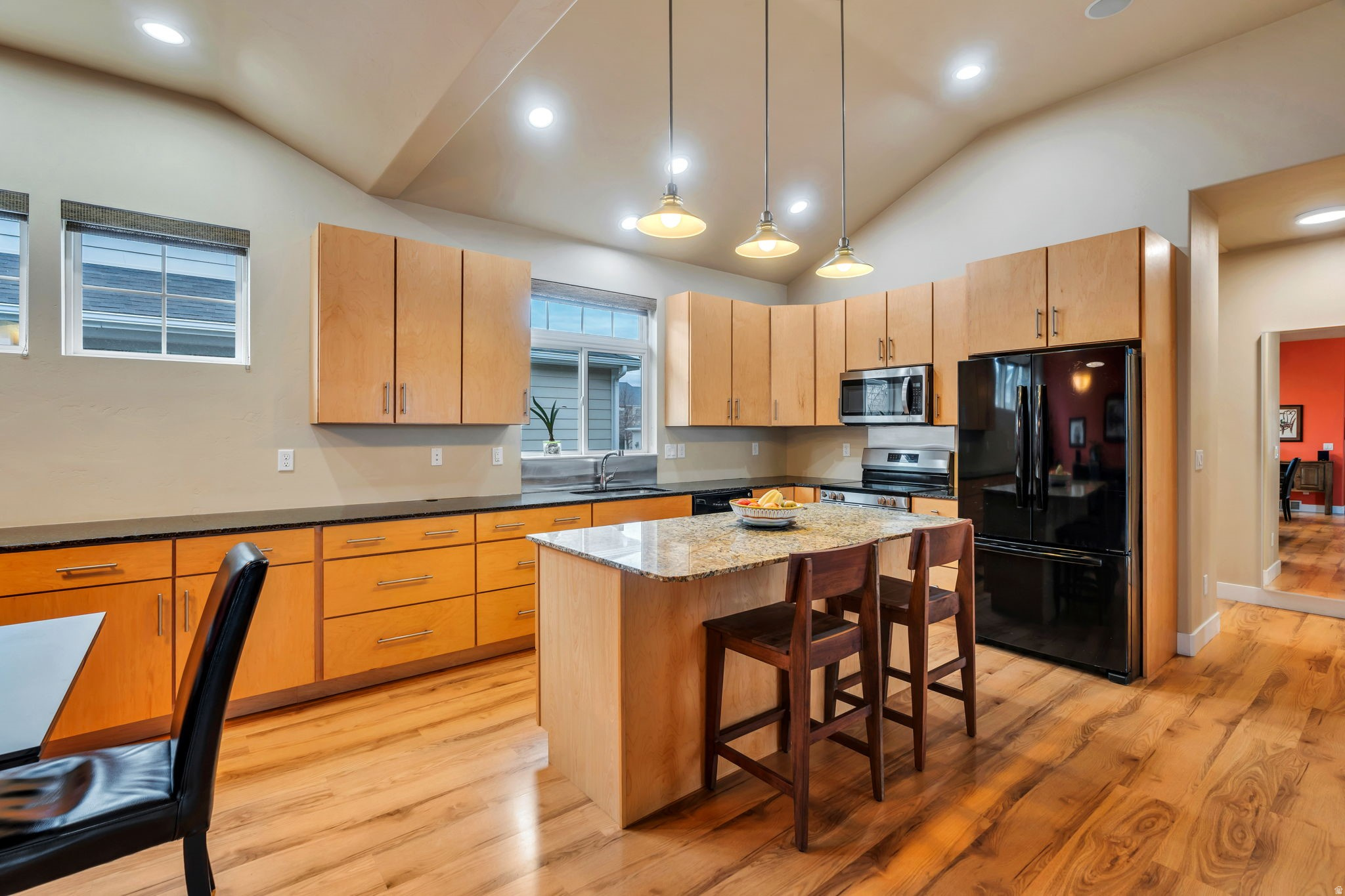 DAYBREAK - Residential