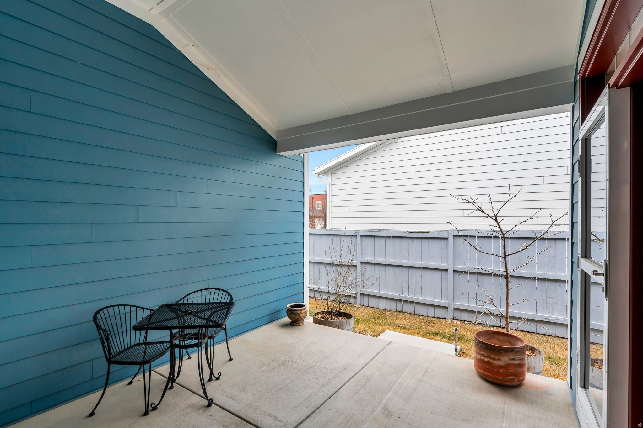 DAYBREAK - Residential