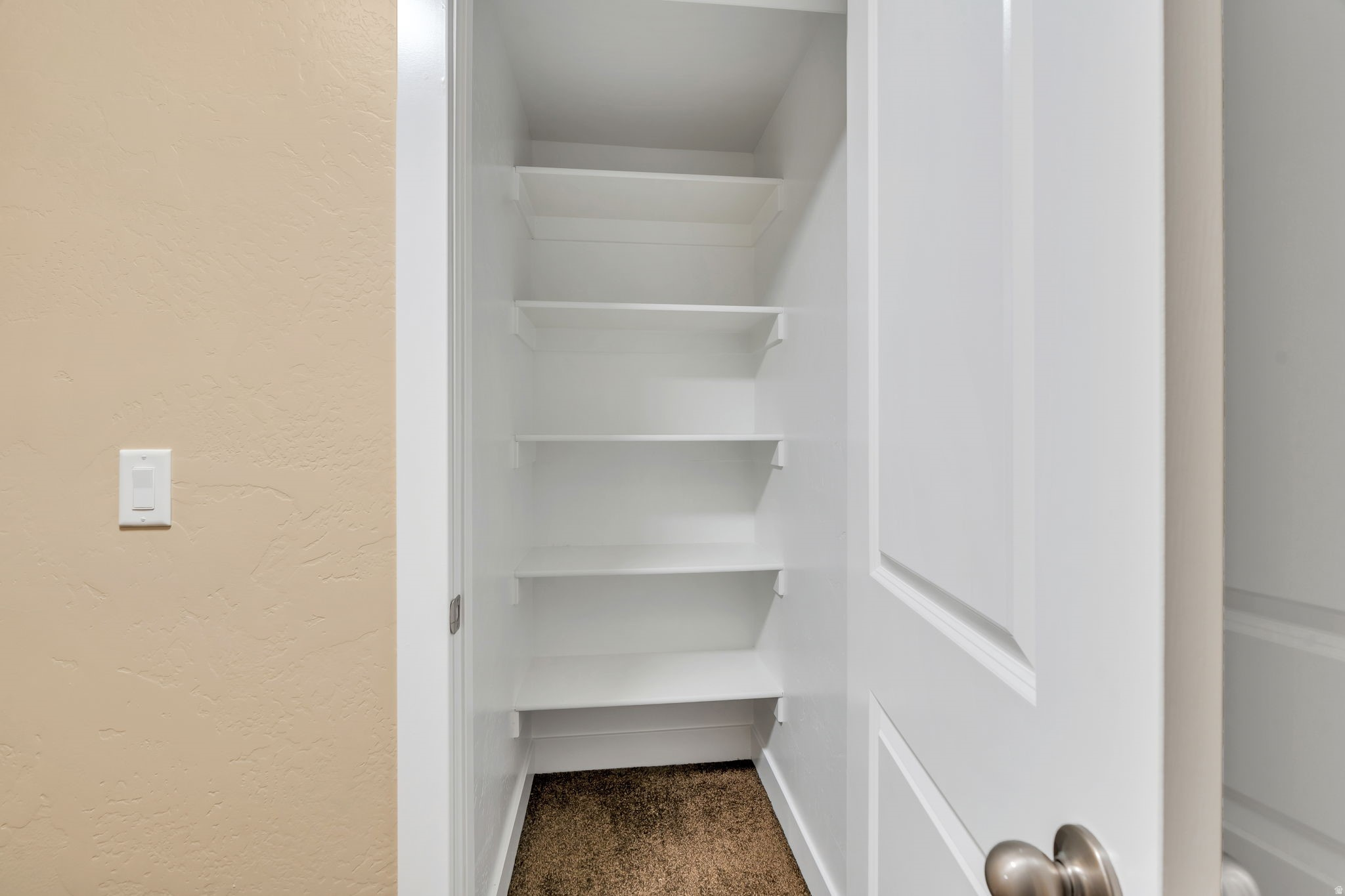 DAYBREAK - Residential