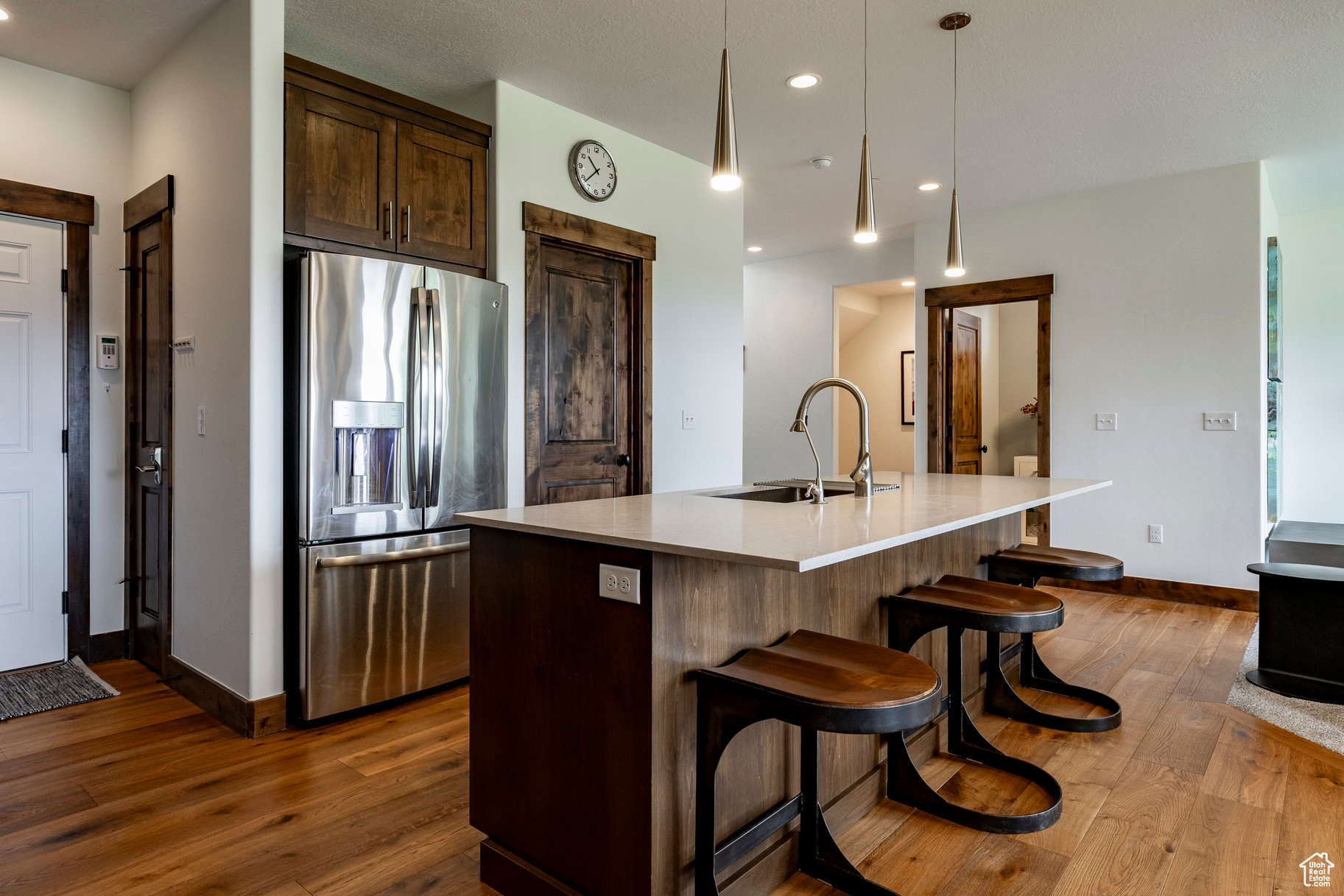 IROQUOIS - Residential
