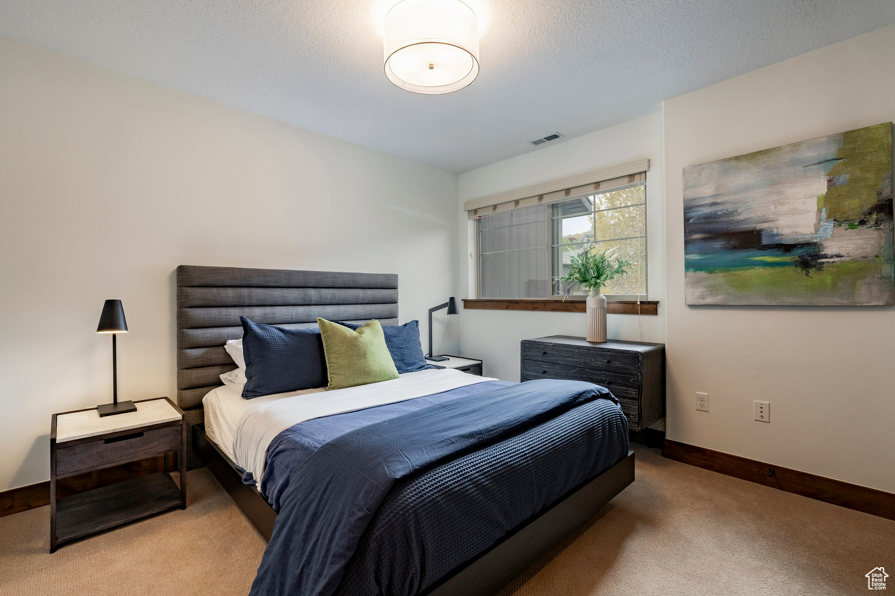 IROQUOIS - Residential