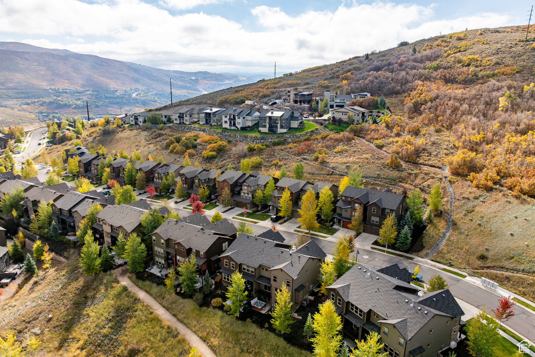 IROQUOIS - Residential
