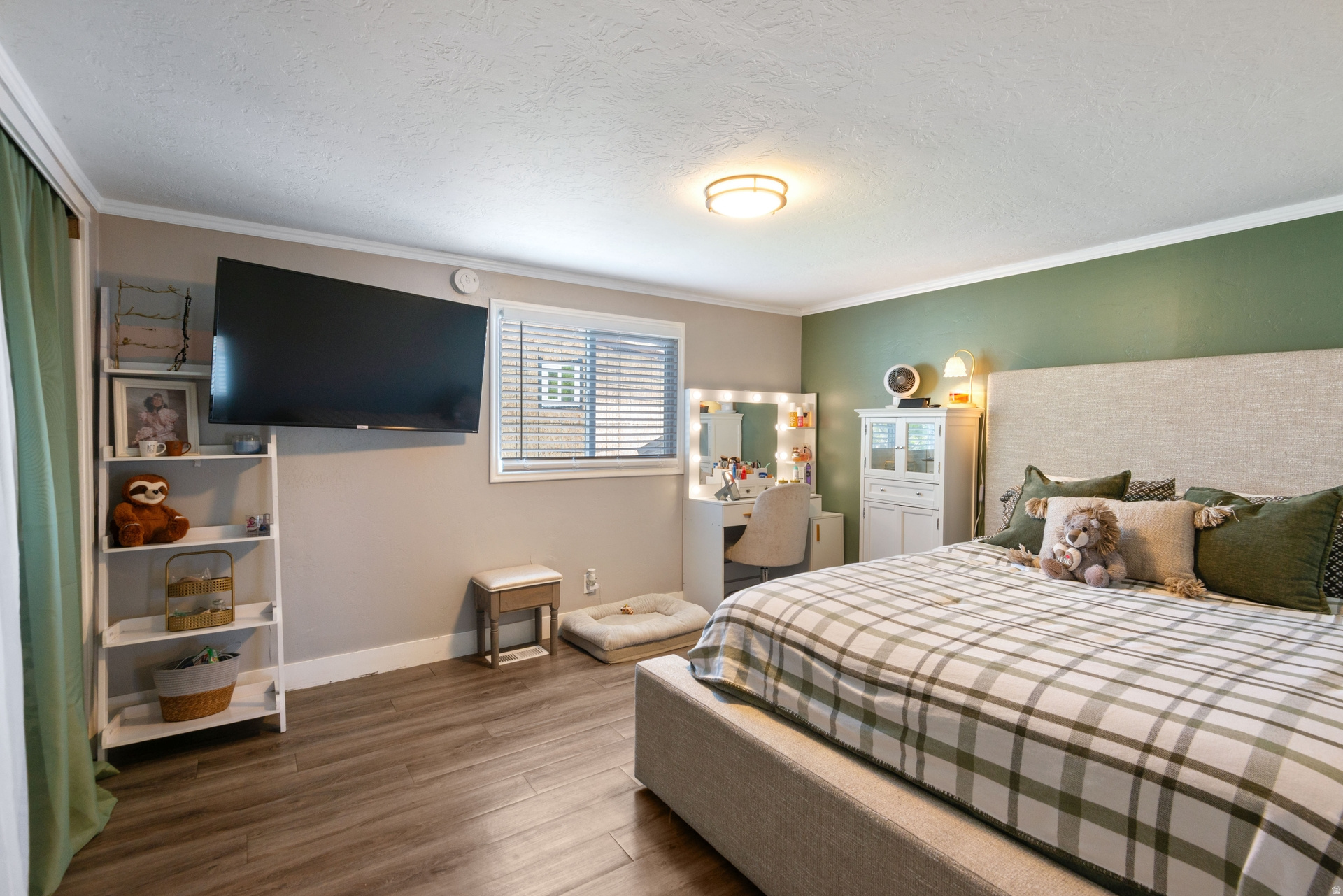 LAMPLIGHTER ESTATES - Residential