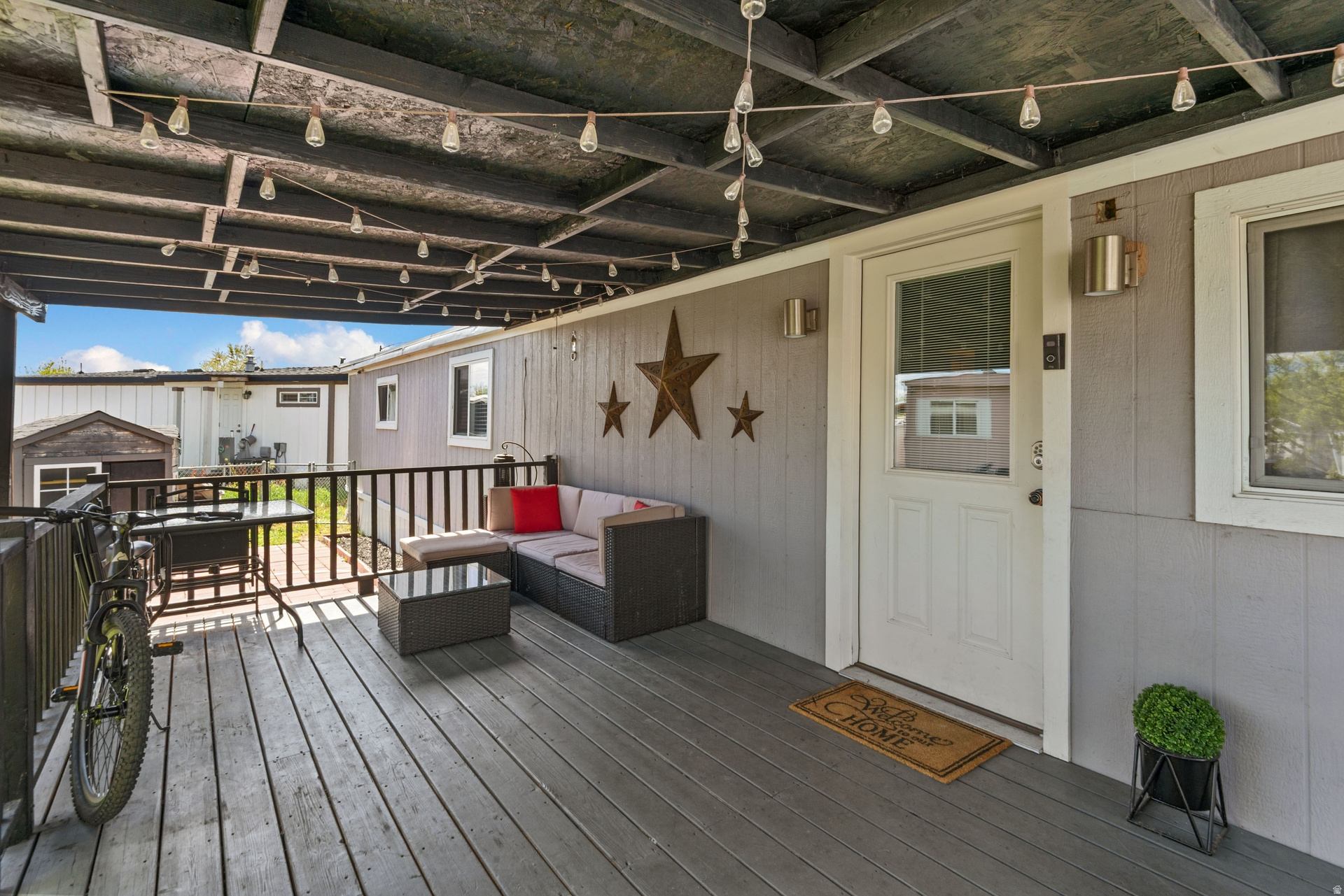 LAMPLIGHTER ESTATES - Residential