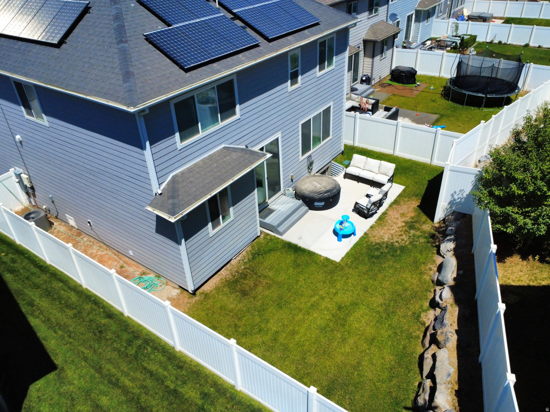 INDEPENCENCE AT THE - Residential