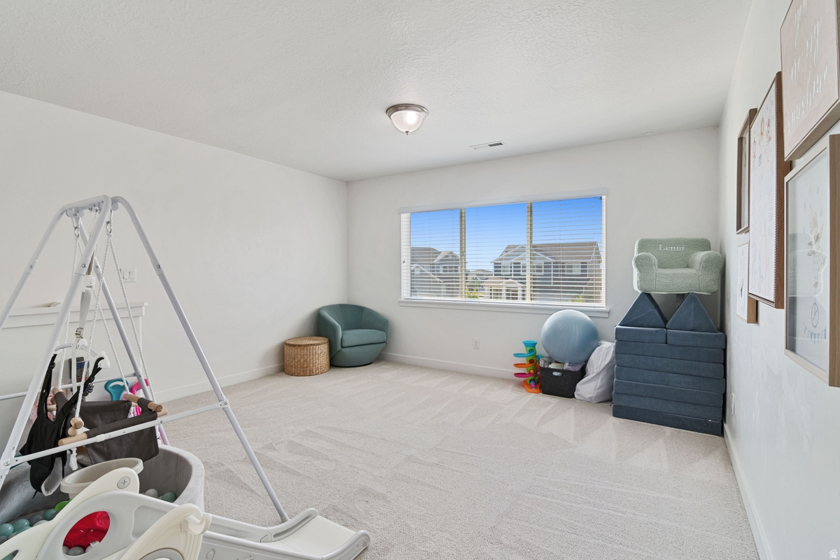 INDEPENCENCE AT THE - Residential