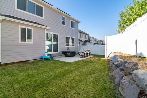 Tiny photo for 1023 W MOLLY PITCHER CIR, Bluffdale, UT 84065 (MLS # 2131267)