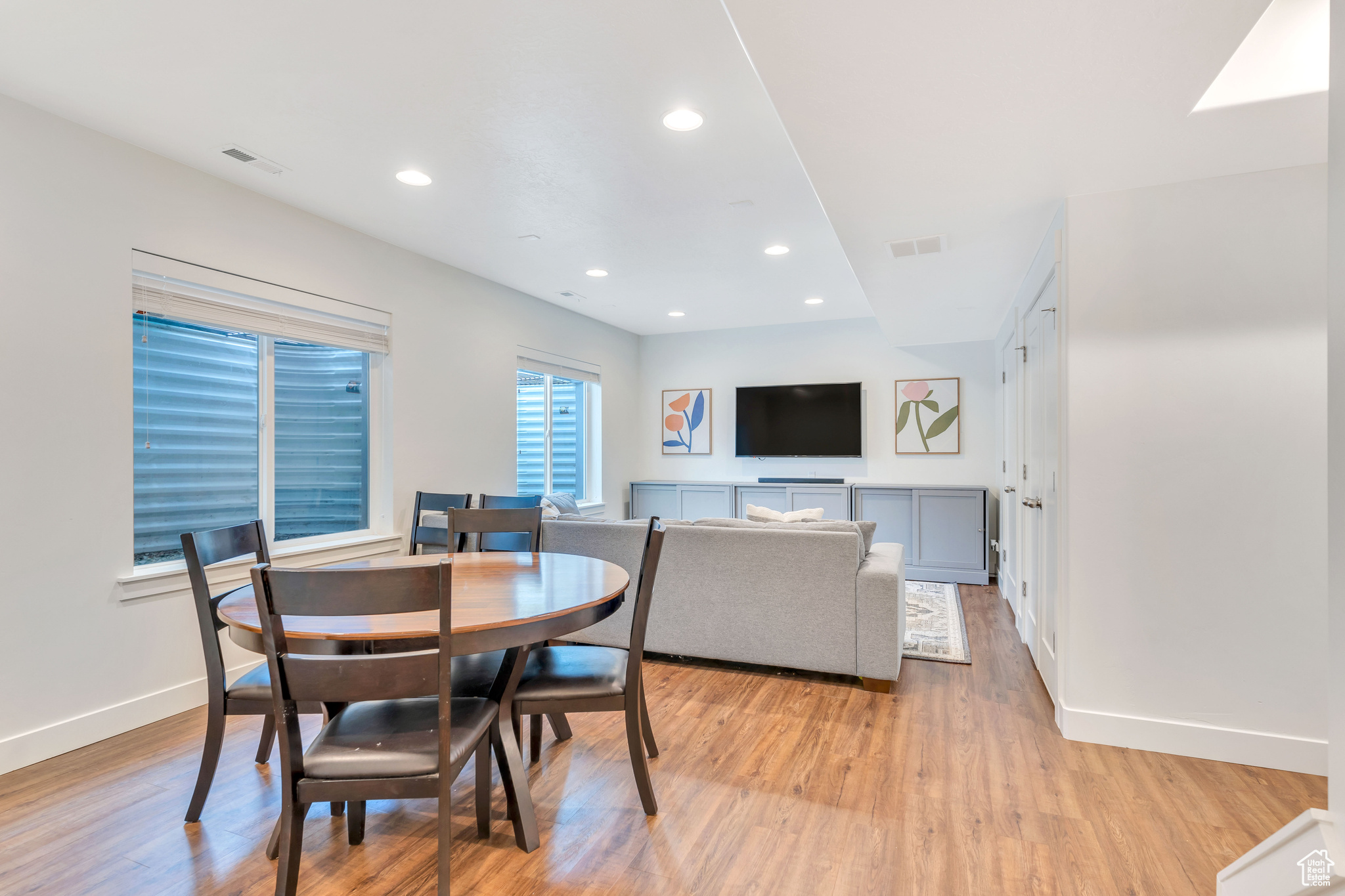 South Jordan, Utah 84095, United States, 7 Bedrooms Bedrooms, ,4 BathroomsBathrooms,Residential,Active,170876