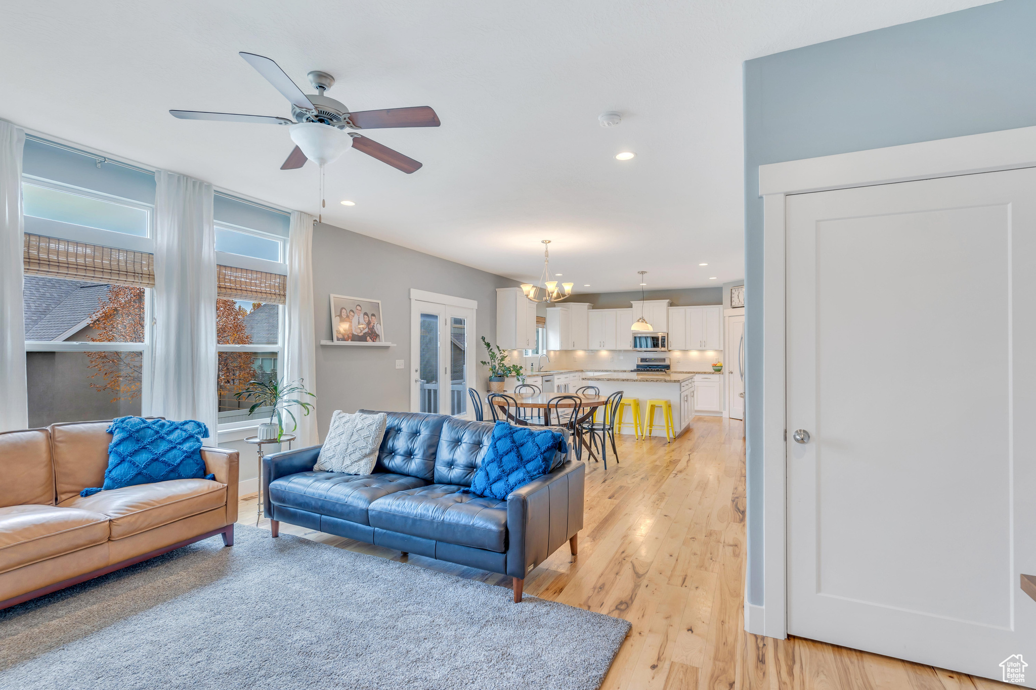 South Jordan, Utah 84095, United States, 7 Bedrooms Bedrooms, ,4 BathroomsBathrooms,Residential,Active,170876