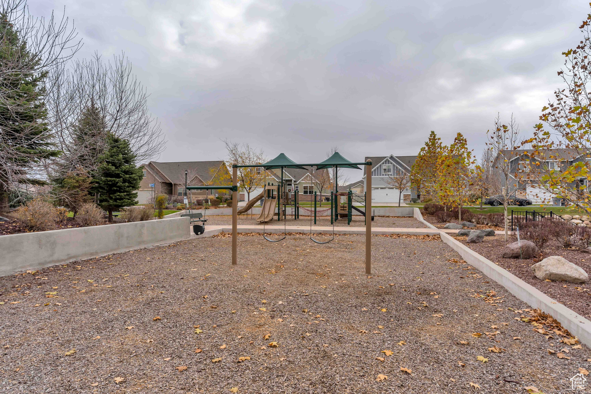 South Jordan, Utah 84095, United States, 7 Bedrooms Bedrooms, ,4 BathroomsBathrooms,Residential,Active,170876