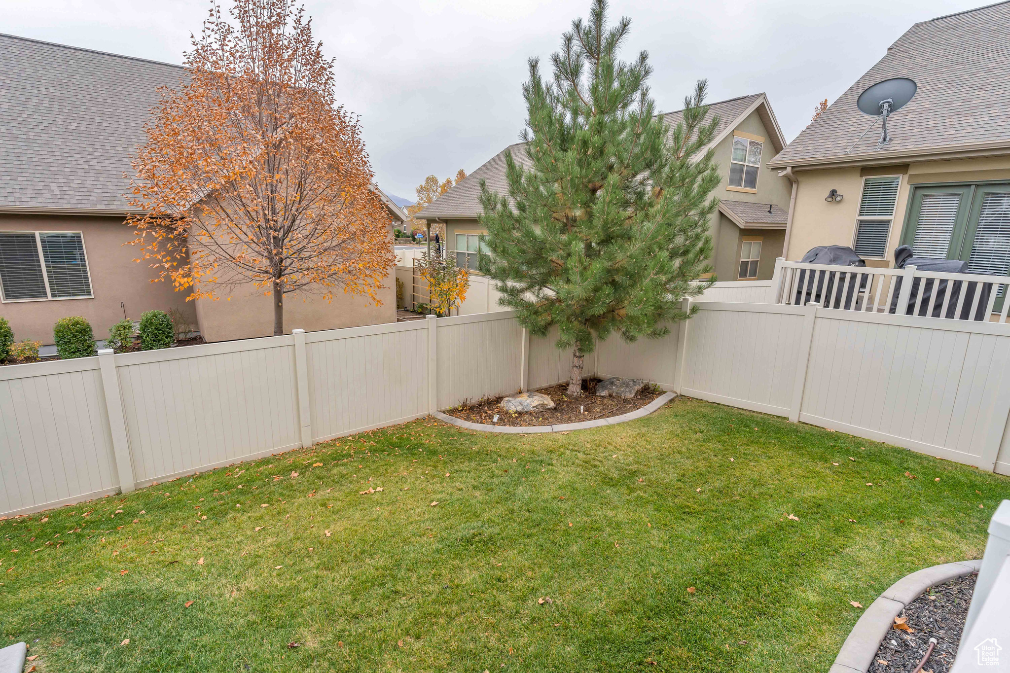 South Jordan, Utah 84095, United States, 7 Bedrooms Bedrooms, ,4 BathroomsBathrooms,Residential,Active,170876