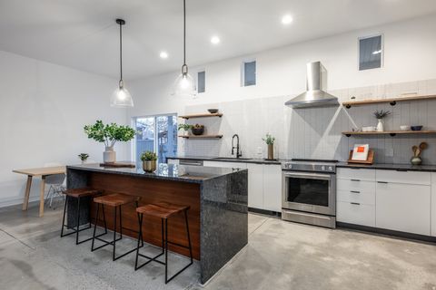 Tiny photo for 506 S 800 E, Salt Lake City, UT 84102 (MLS # 2124759)