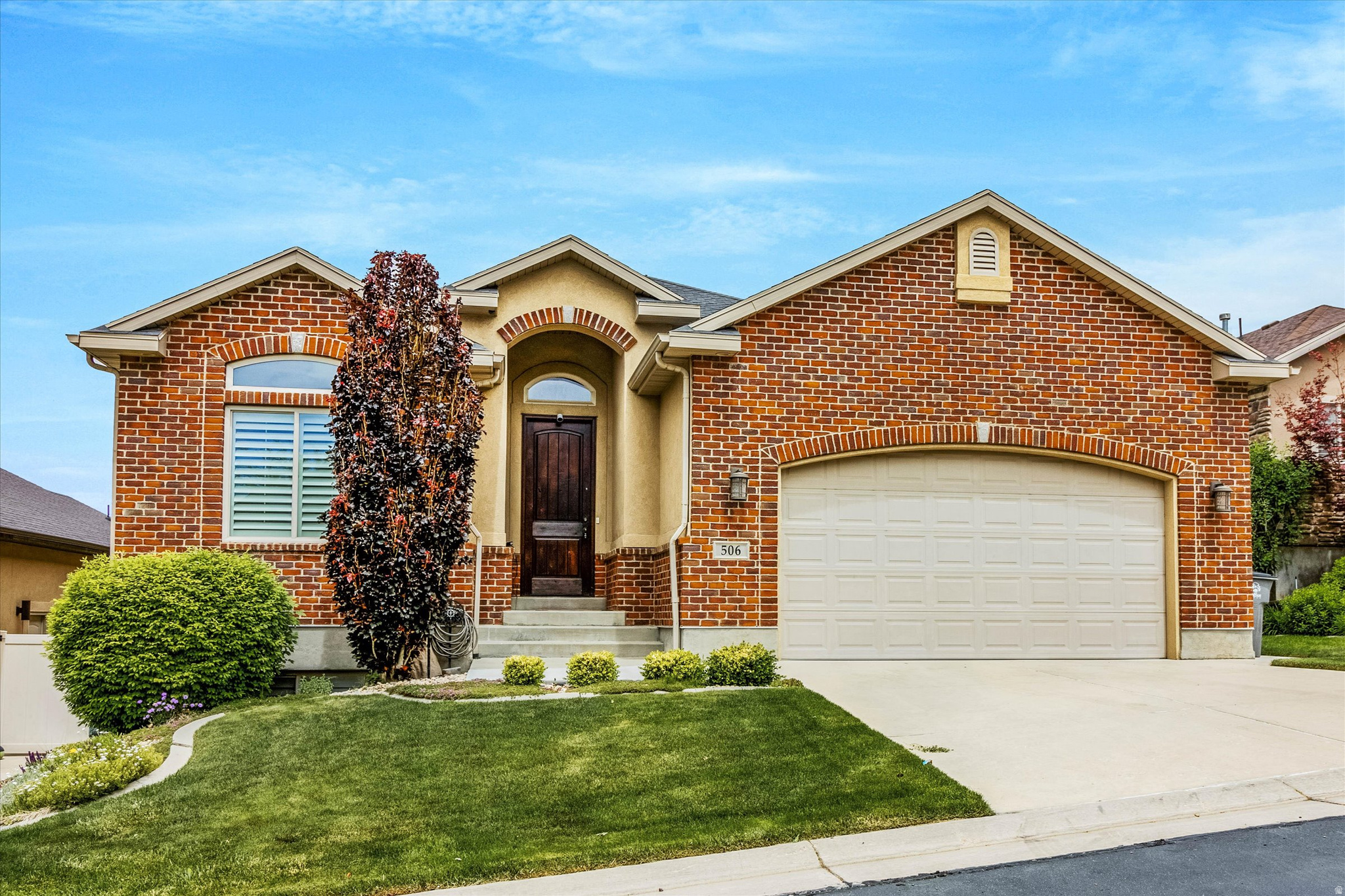 STERLING VILLAS - Residential