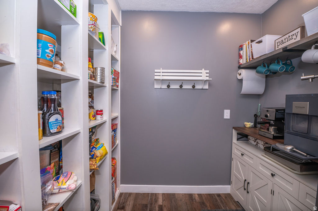 WILLOWBROOK SUBDIVIS - Residential