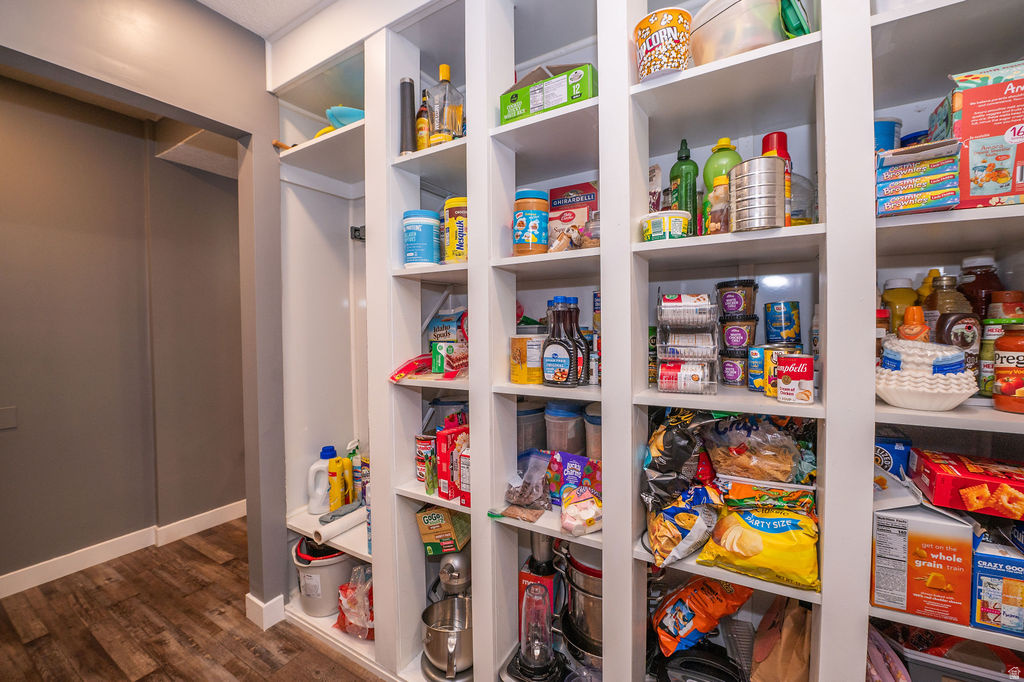 WILLOWBROOK SUBDIVIS - Residential