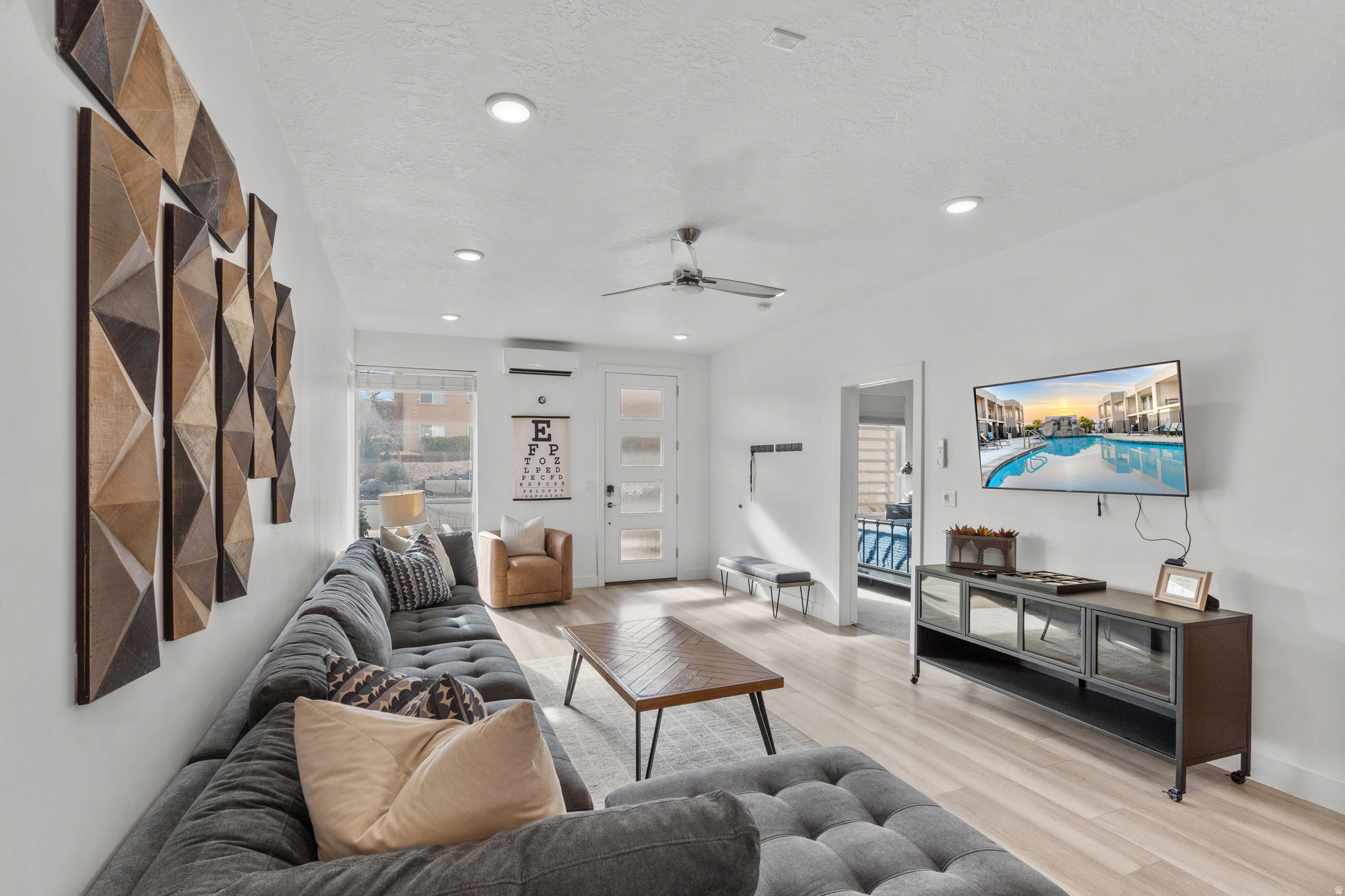 LOFTS AT GREEN VALLEY - Residential