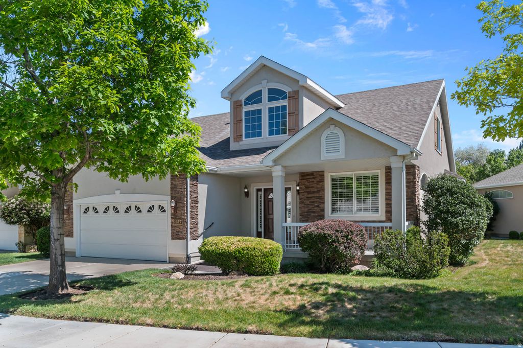 Photo of 1417 E BLACKSMITH LN, Draper, UT 84020 (MLS # 2159376)