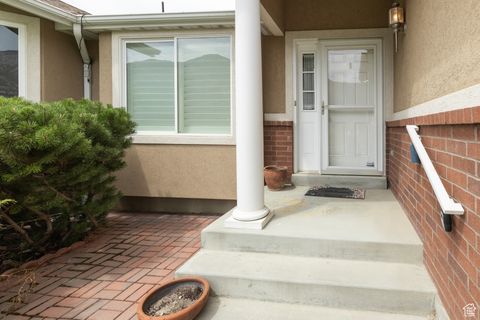 Tiny photo for 2205 N 600 E, North Ogden, UT 84414 (MLS # 2114294)