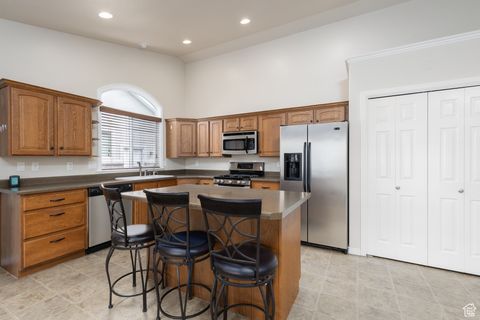 Tiny photo for 2205 N 600 E, North Ogden, UT 84414 (MLS # 2114294)