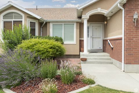 Tiny photo for 2205 N 600 E, North Ogden, UT 84414 (MLS # 2114294)