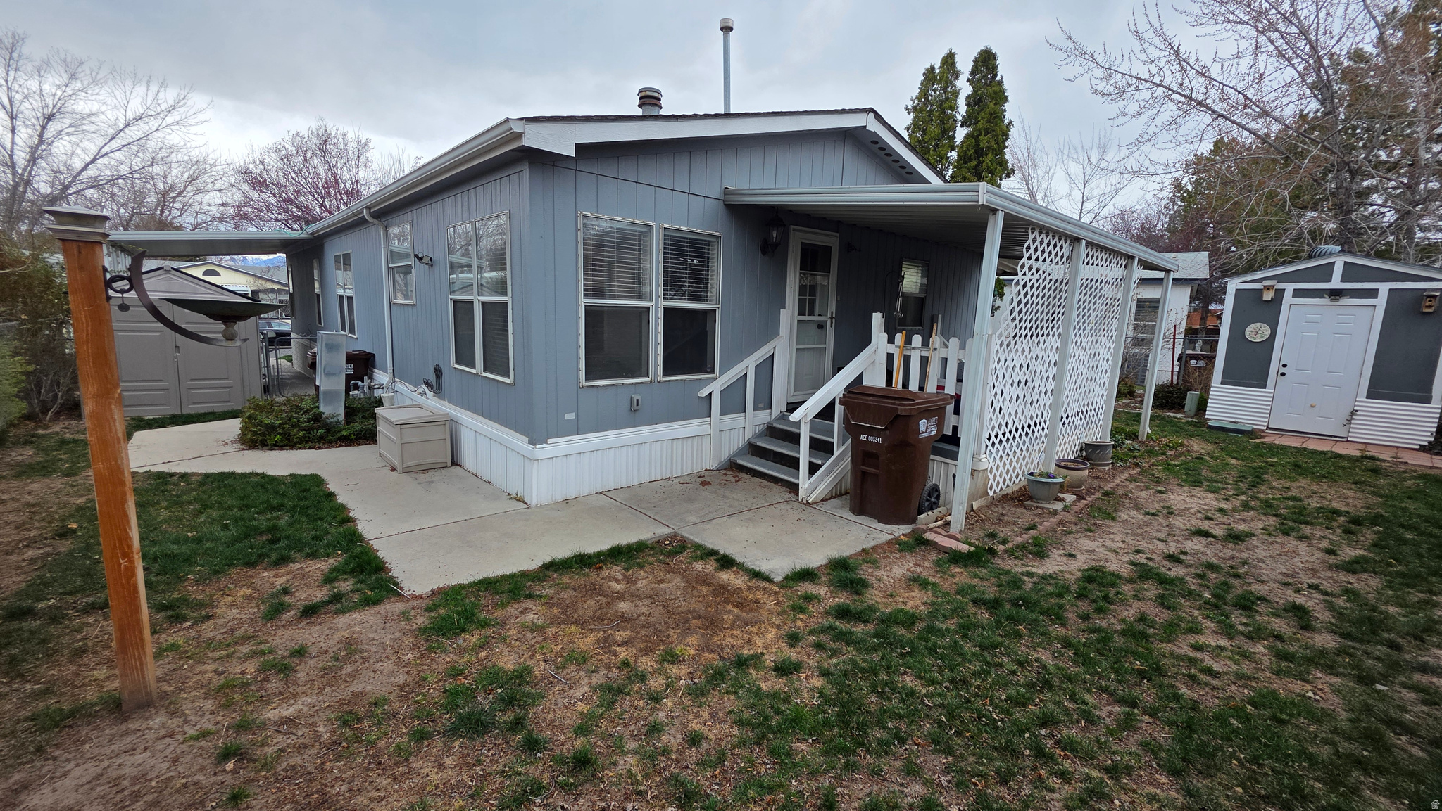 CRESCENTWOOD - Residential