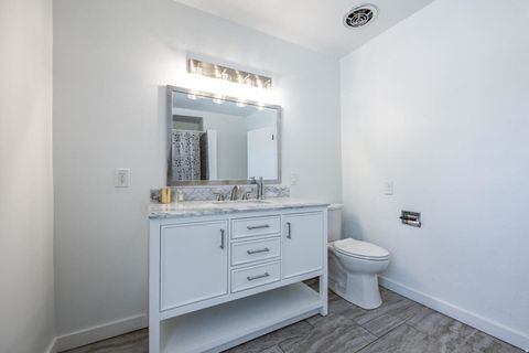 Tiny photo for 143 S 400 E, Salt Lake City, UT 84111 (MLS # 2147247)