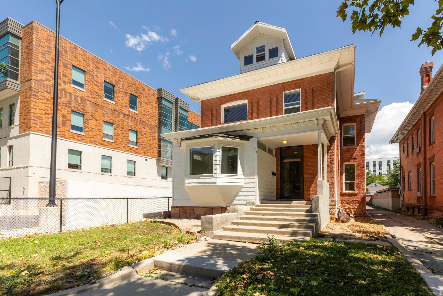 PLAT B SLC SUR - Commercial Sale