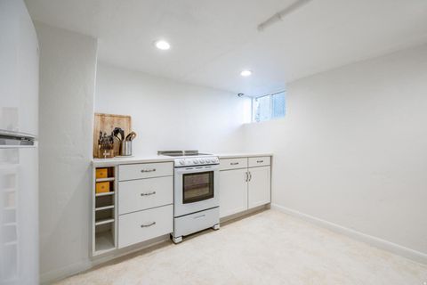 Tiny photo for 143 S 400 E, Salt Lake City, UT 84111 (MLS # 2147247)