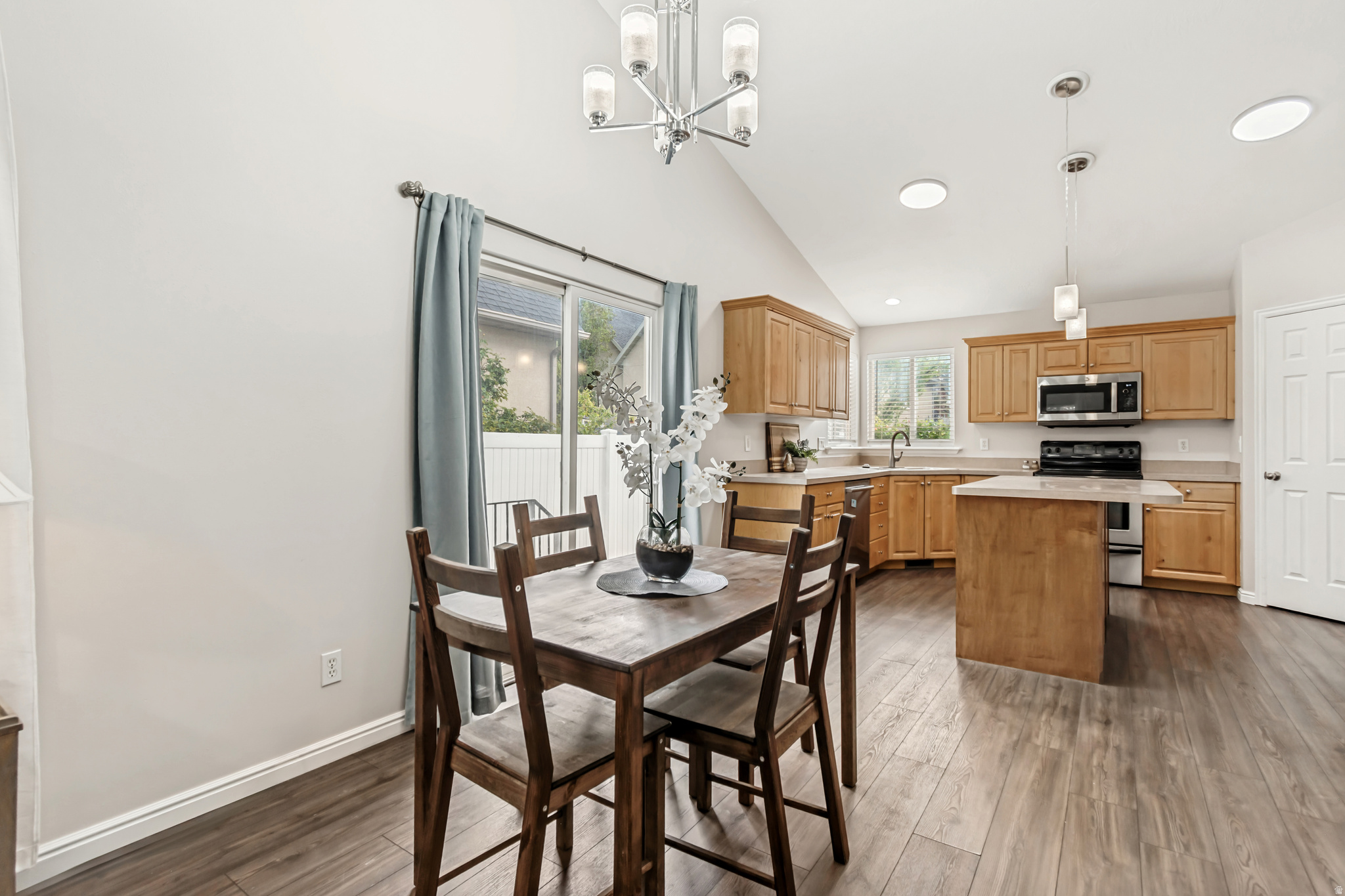 PILGRIMS LANDING - Residential