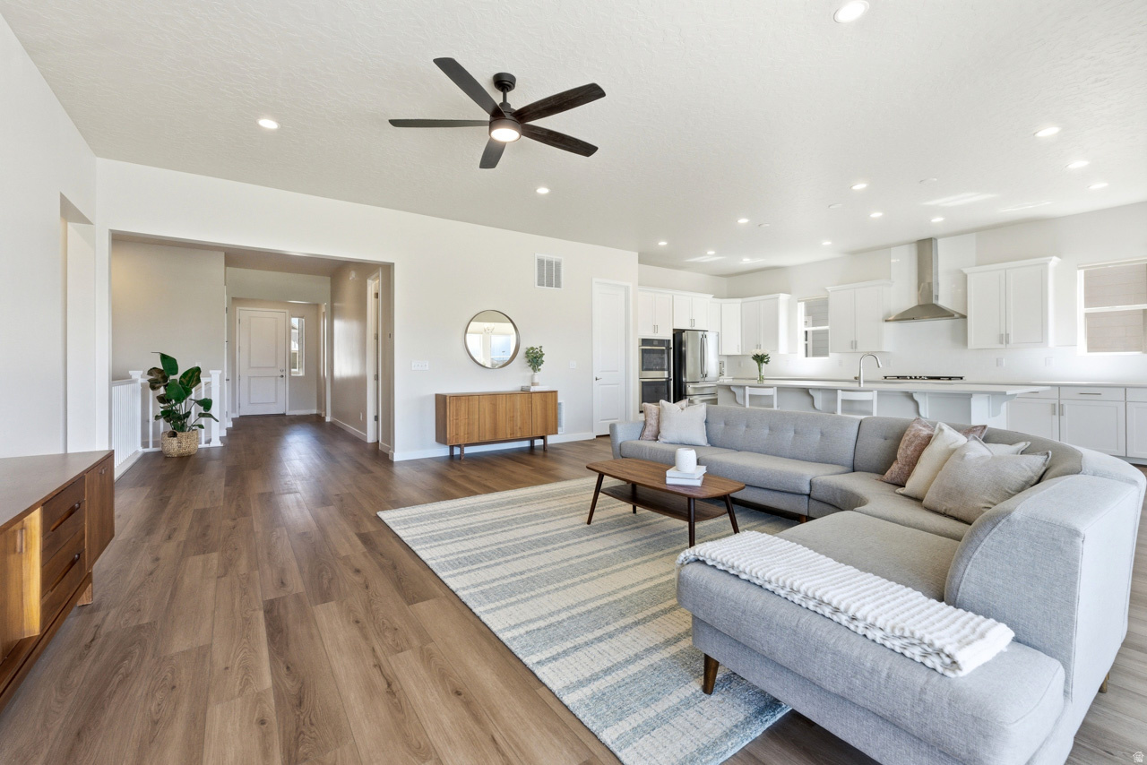 SPRINGS VILLAGE AT WANDER - Residential