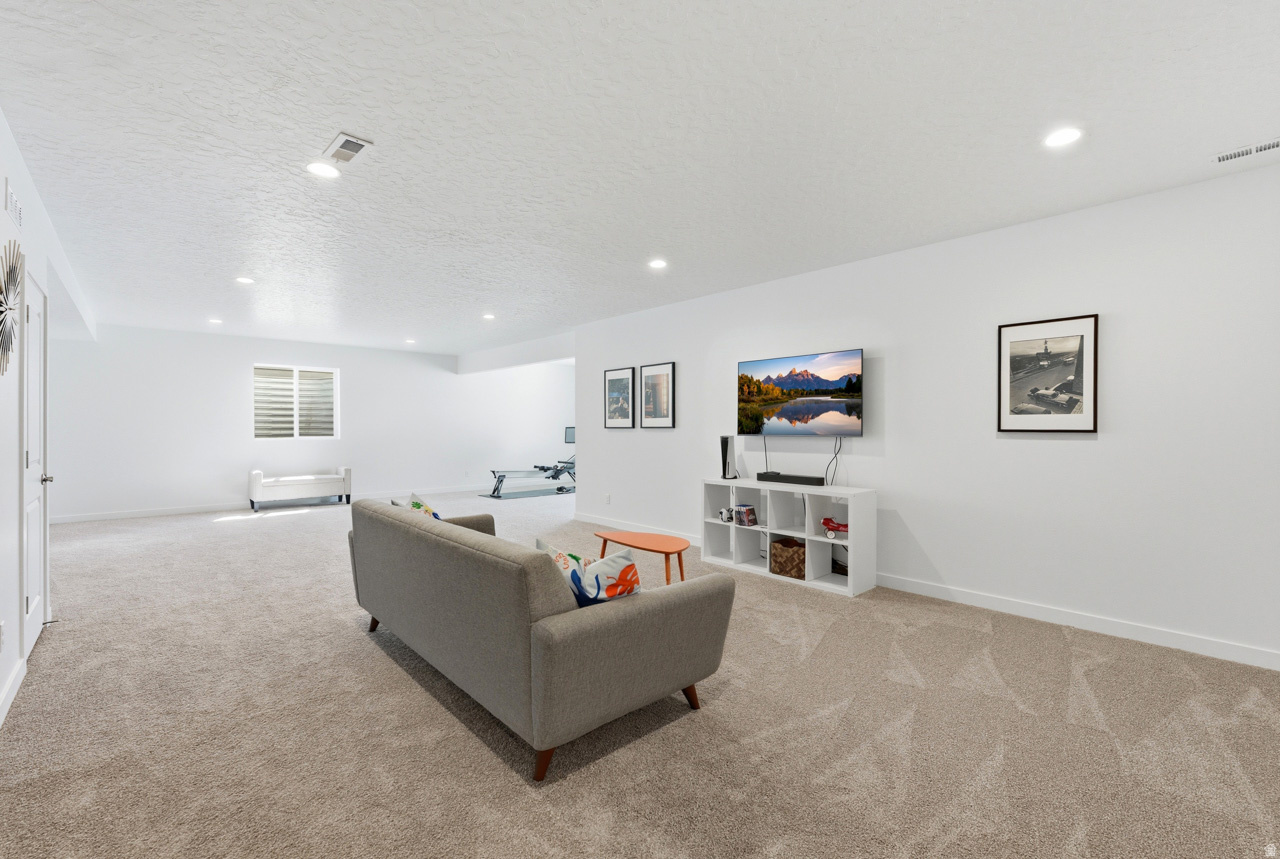 SPRINGS VILLAGE AT WANDER - Residential