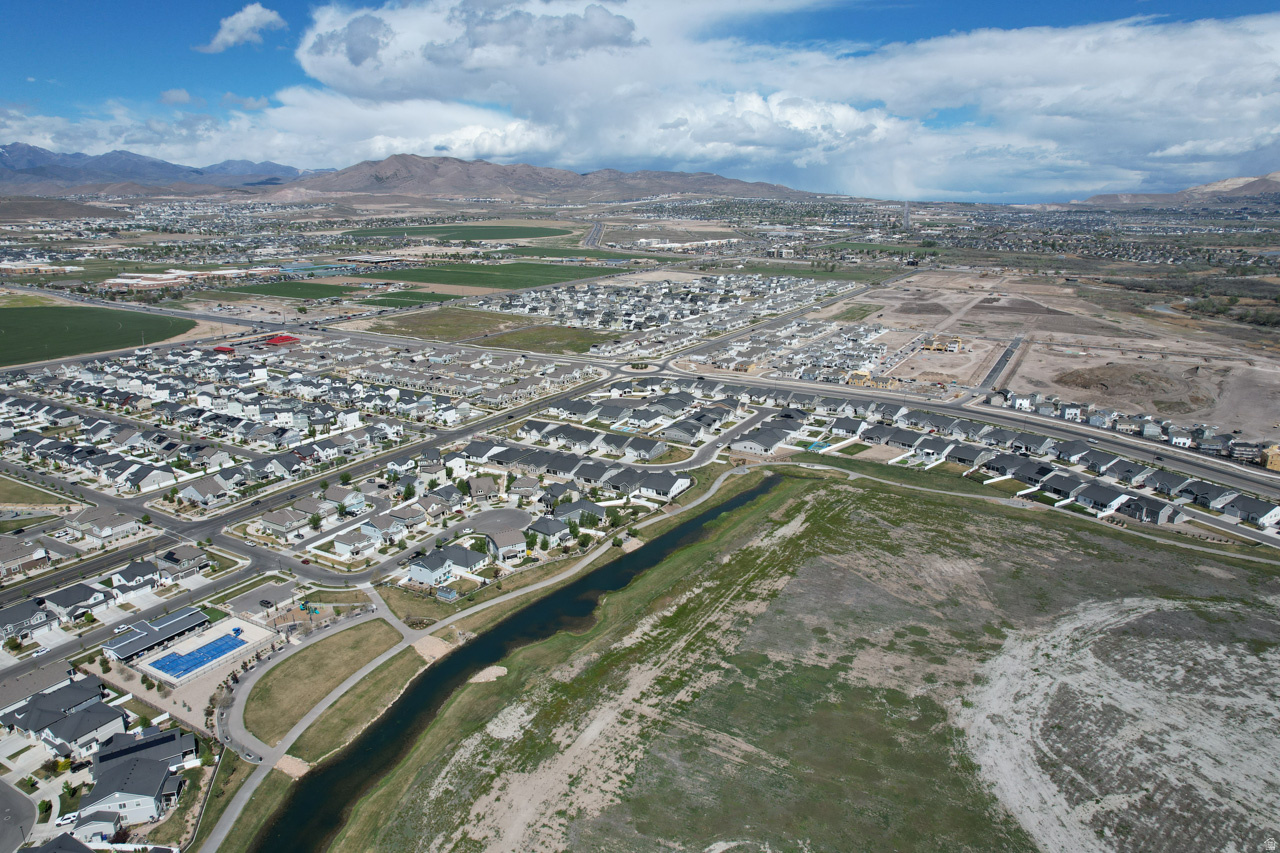 SPRINGS VILLAGE AT WANDER - Residential